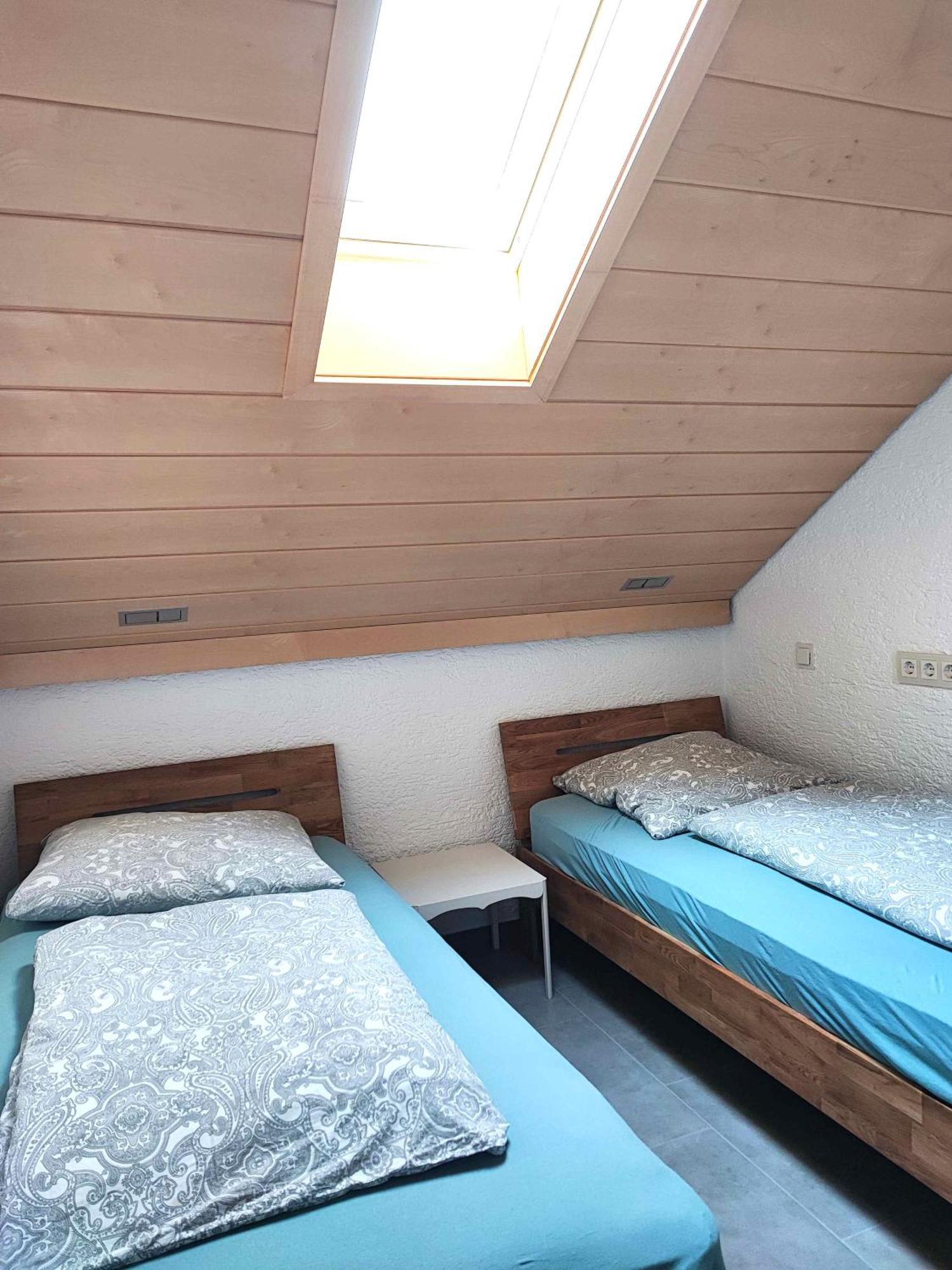 Schoene 12-3 Uni Apartment Mainz